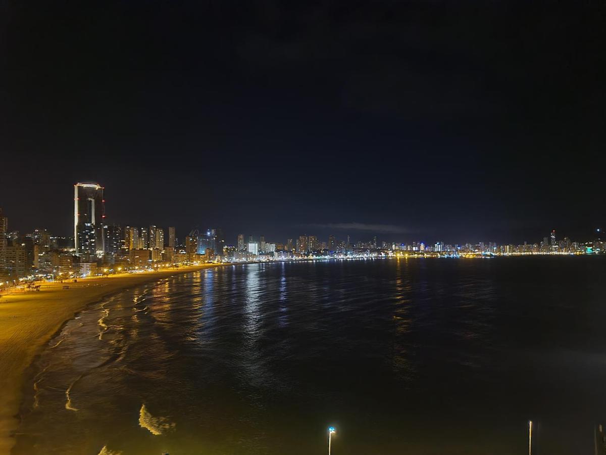 Bonito triplex con increíbles vistas Benidorm Exterior foto